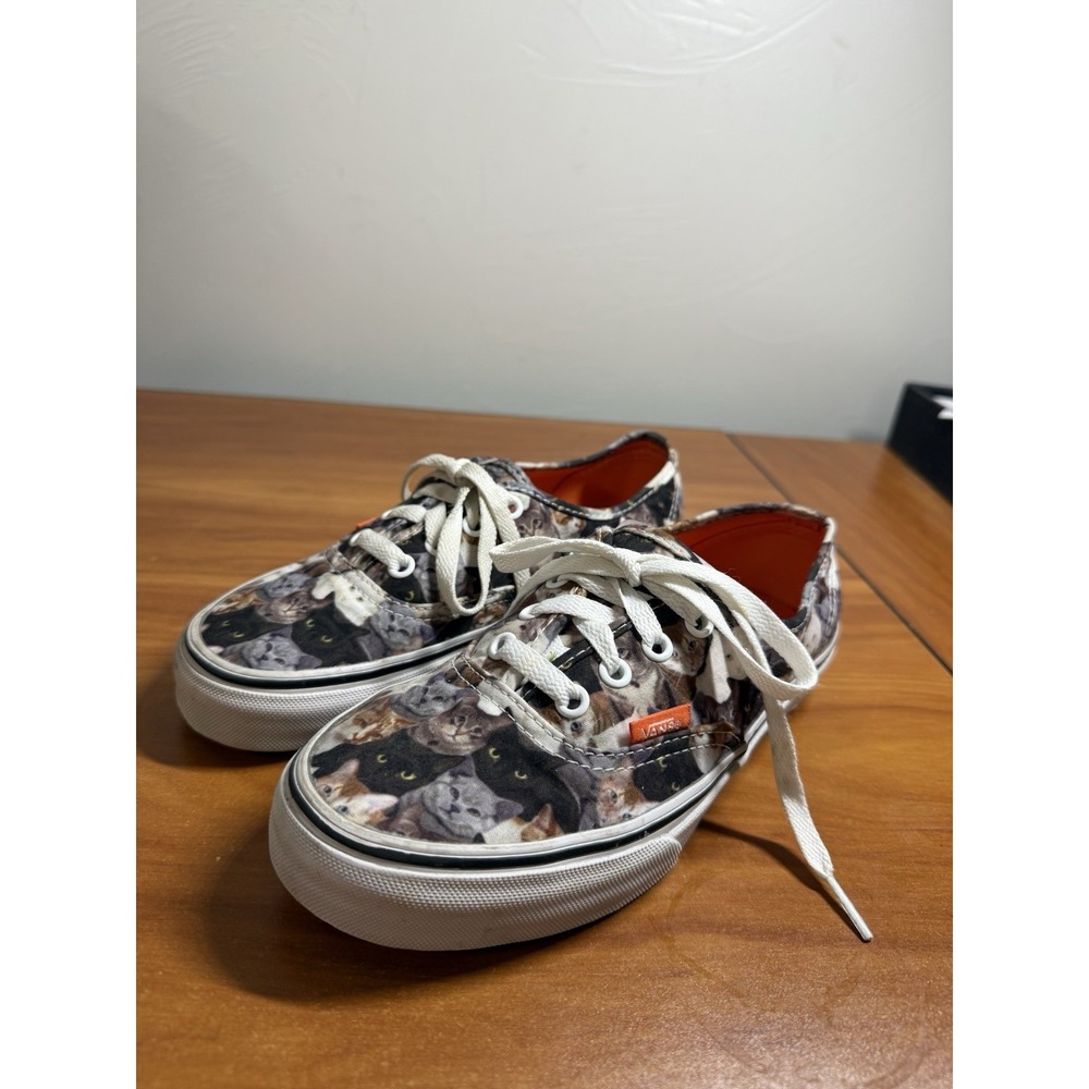 VANS Authentic ASPCA Cats Kittens Print Lace Up Low Top Sneakers Women's Size 6